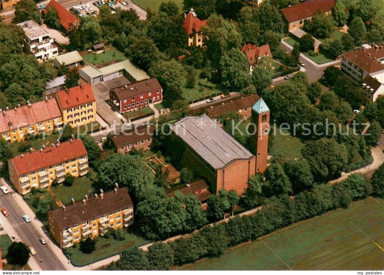 73678519 Muenchen Fliegeraufnahme Paul Gerhardt Kirche Muenchen - München