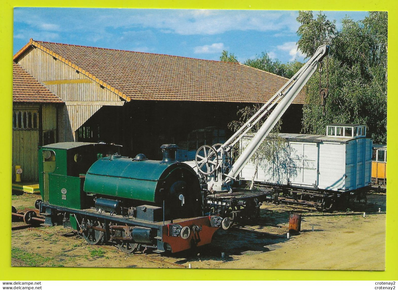 72 Connerré Beillé TRAINS Locomotive à Vapeur "ALICE" De 1917 Au Dépôt En Août 1999 Grue Et Wagon Couvert VOIR DOS - Connerre