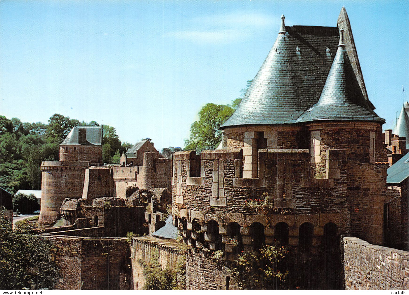 35-FOUGERES LE CHATEAU-N° 4447-A/0241 - Fougeres