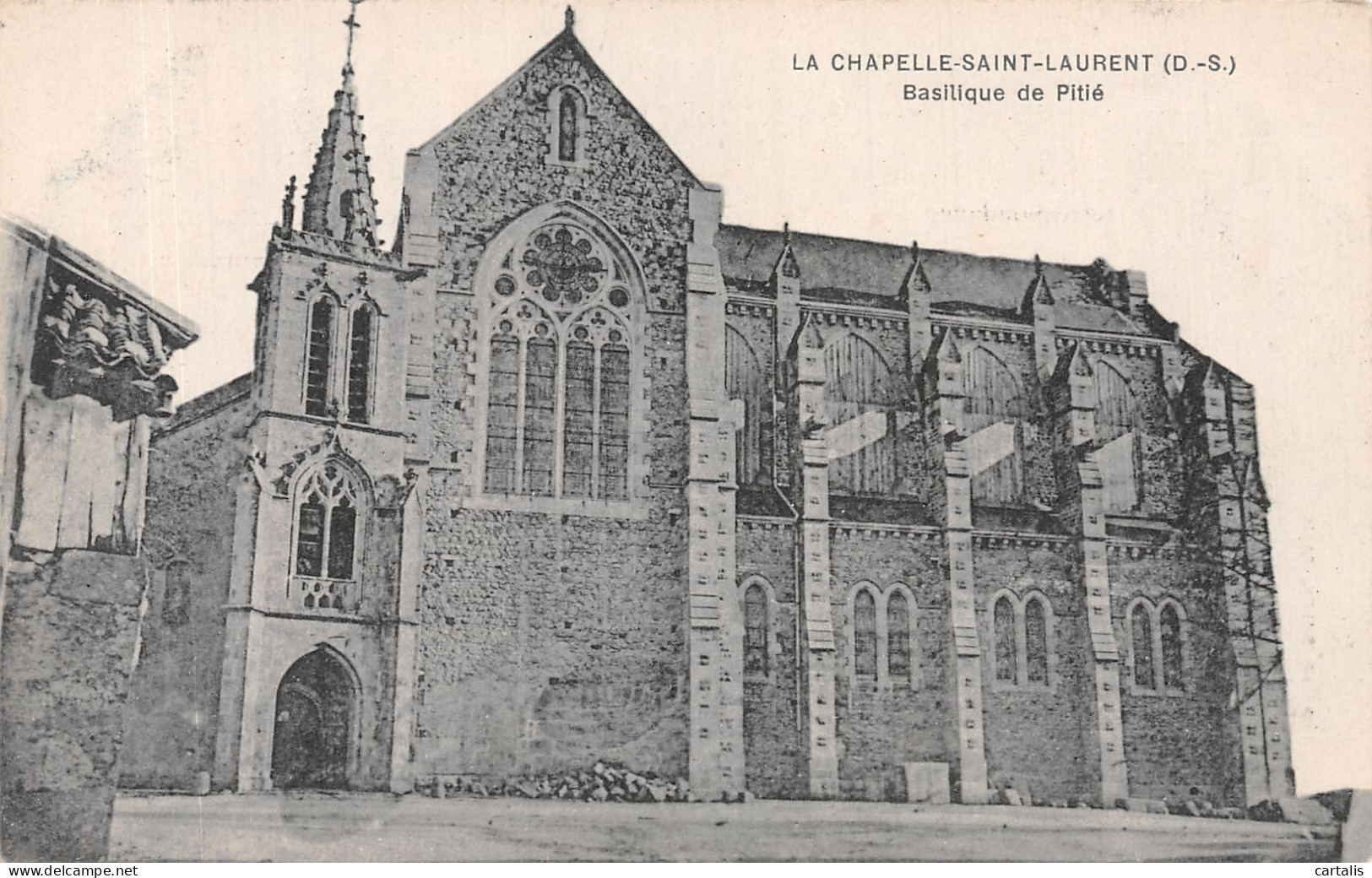 79-LA CHAPELLE SAINT LAURENT-N° 4448-E/0327 - Other & Unclassified