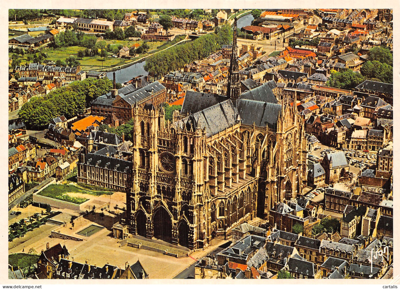 80-AMIENS-N° 4451-A/0105 - Amiens