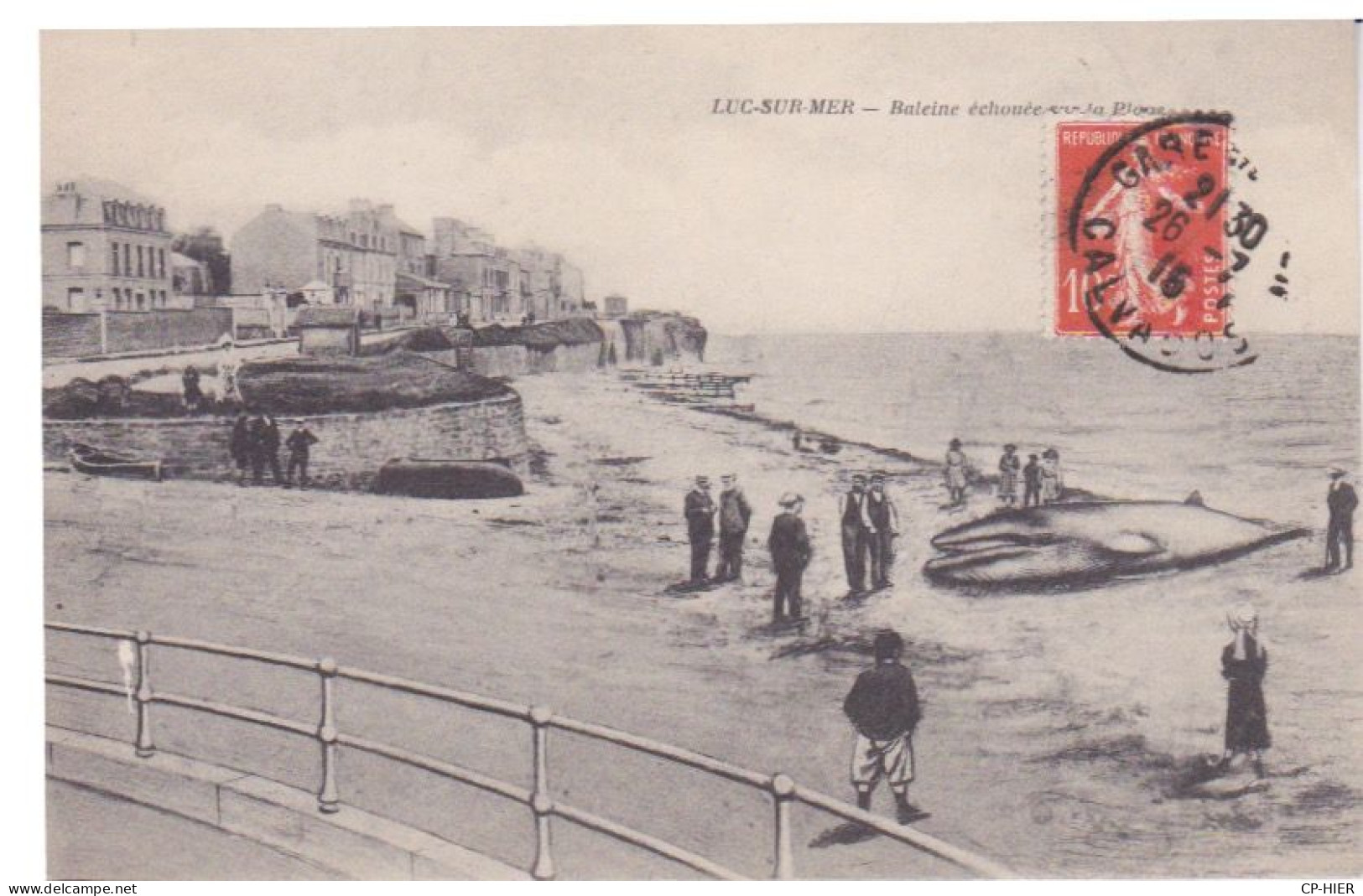 14 - LUC SUR MER - BALEINE ECHOUEE SUR LA PLAGE - RECONTITUTION - CPA ORIGINALE RETOUCHEE  1916 - Luc Sur Mer