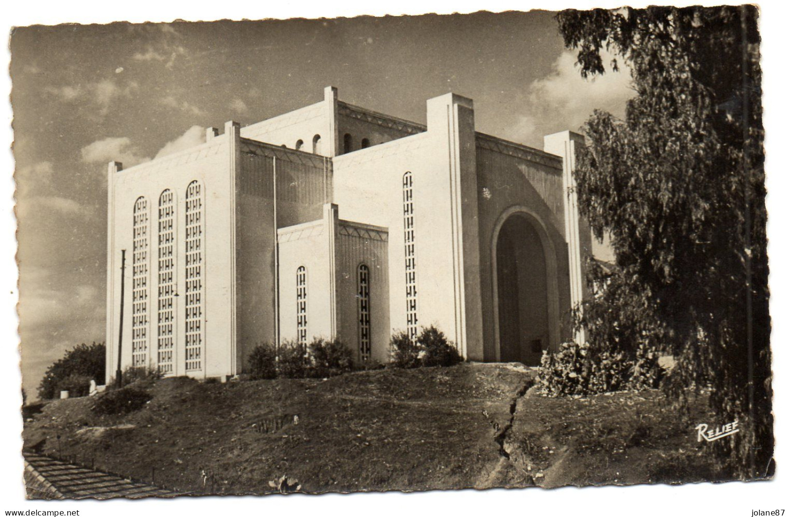 CPA    ALGER     -   MAISON CARREE  EGLISE ET SACRE COEUR - Alger