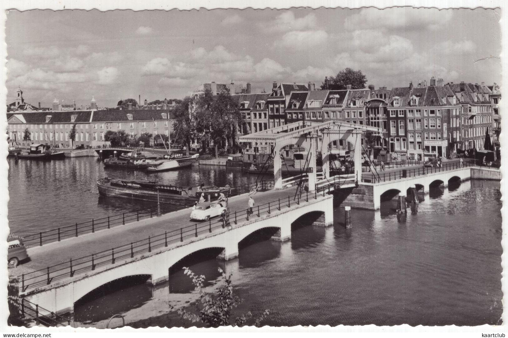 Amsterdam C:  OPEL OLYMPIA CABRIOLET ('52) - - Magere Brug Over De Amstel - (Nederland/Holland) - 1957 - Toerisme