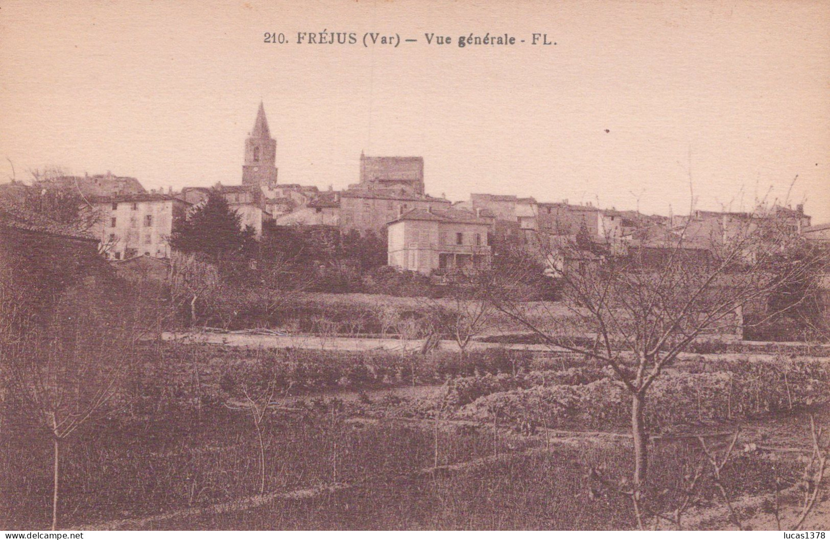 83 / FREJUS / VUE GENERALE - Frejus