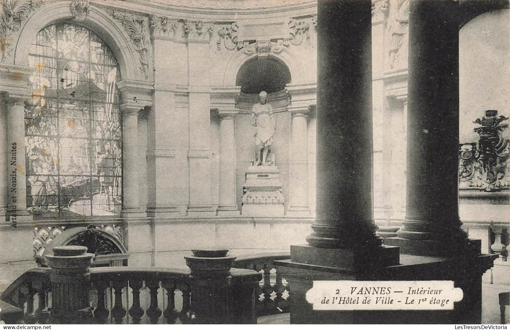 FRANCE - Vannes - Intérieur De L'hôtel De Ville - Le 1er étage - Vue Générale - Carte Postale Ancienne - Vannes