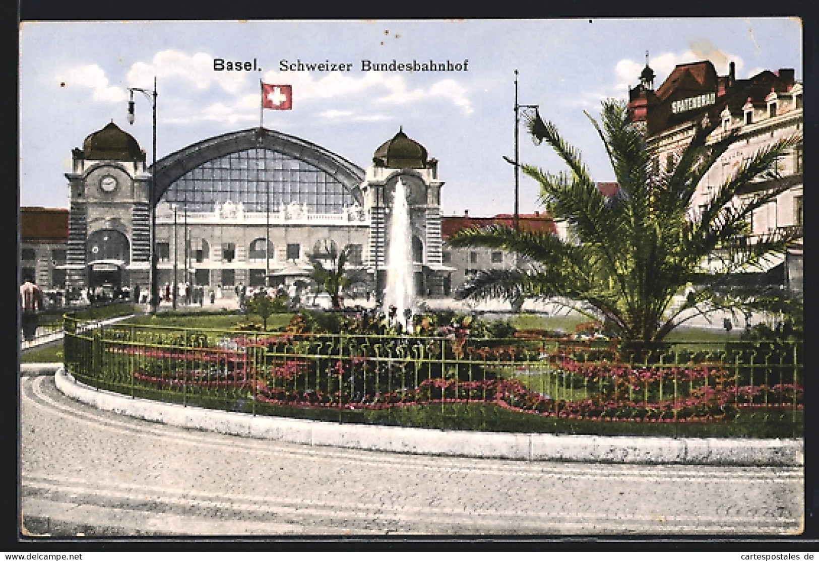 AK Basel, Schweizer Bundesbahnhof Mit Strassenpartie  - Basilea