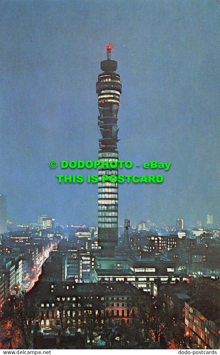 R558636 London. The Post Office Tower By Night - Andere & Zonder Classificatie