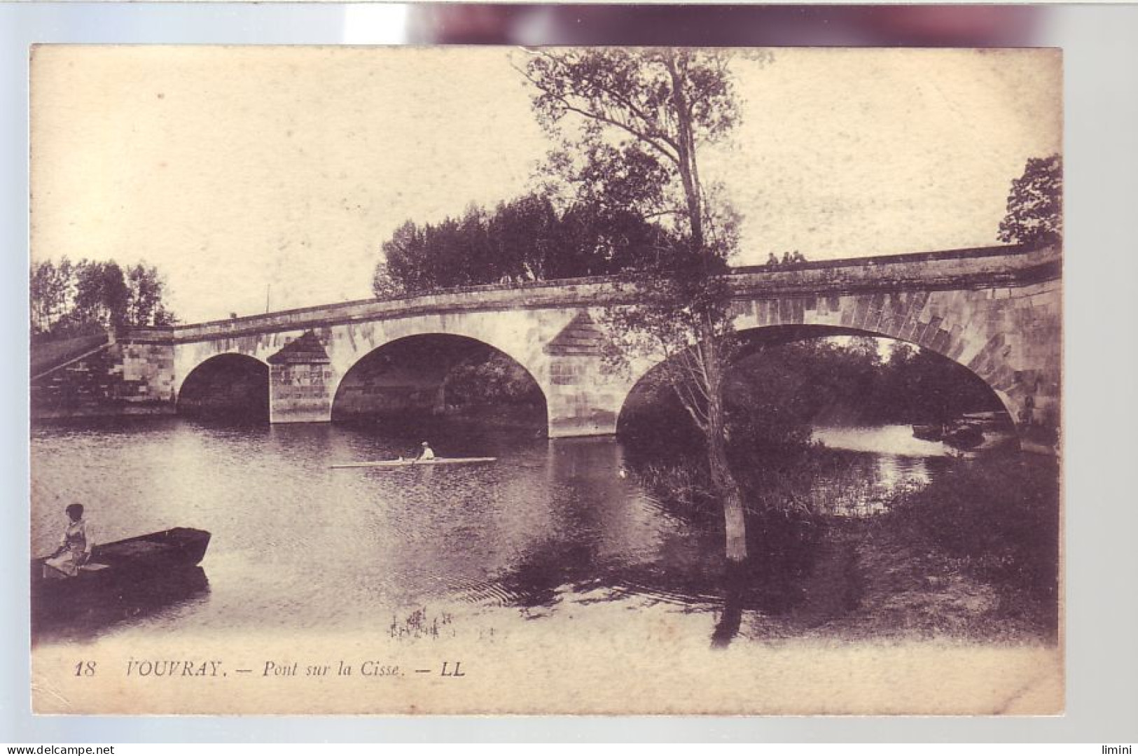 37 - VOUVRAY - PONT SUR LA CISSE  - PROMENADE EN BARQUE - ANIMÉE -  - Vouvray