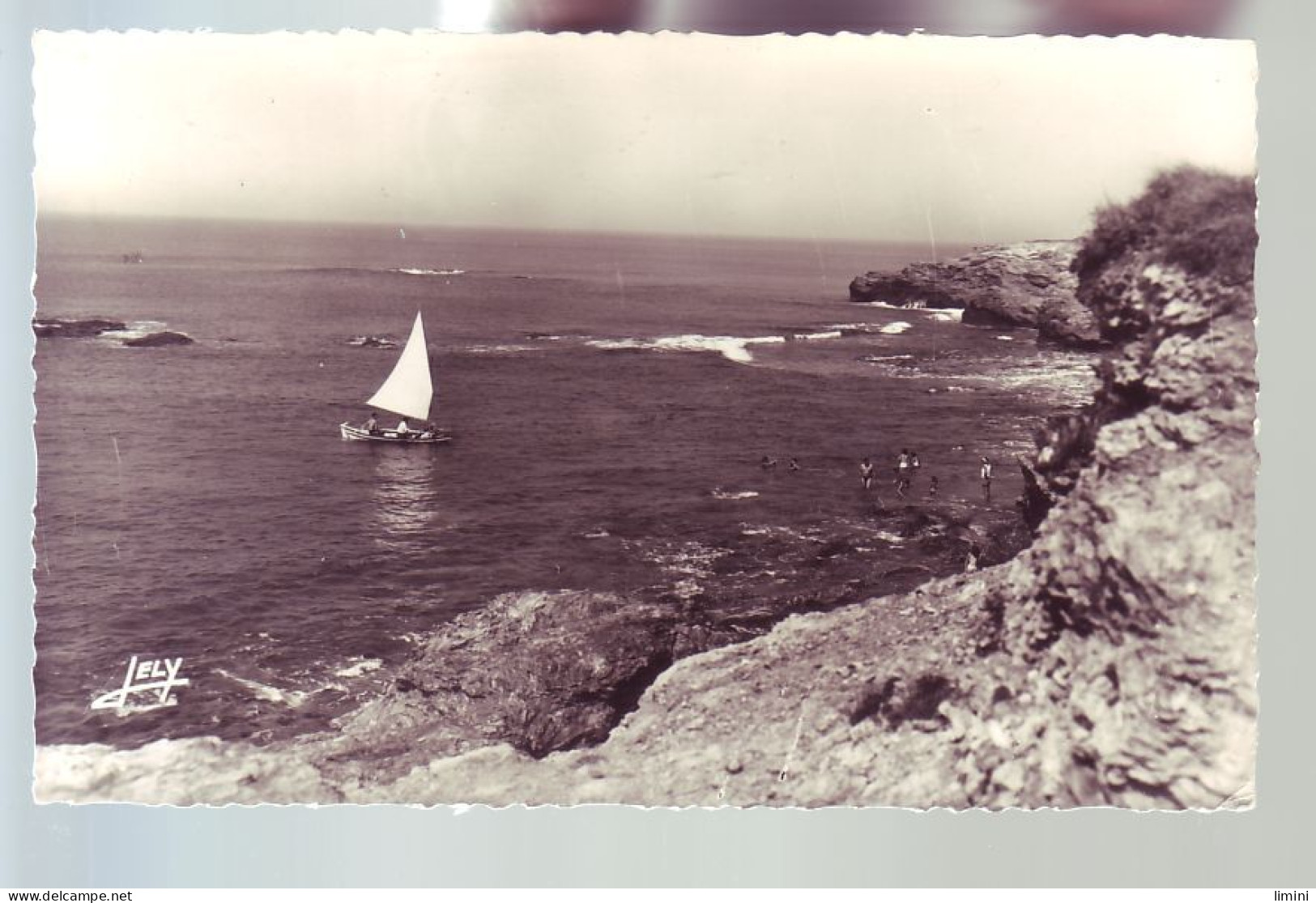 85 - SAINT-GILLES-CROIX-de-VIE - VUE GÉNÉRALE - ANIMÉE -  - Saint Gilles Croix De Vie