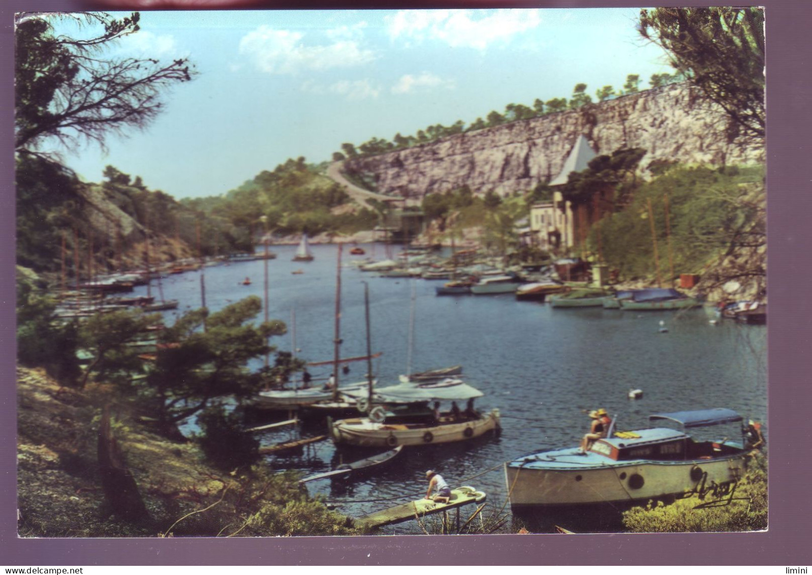 13 - CASSIS - ECHAPPÉE SUR PORT MIOU - ANIMÉE -  - Cassis