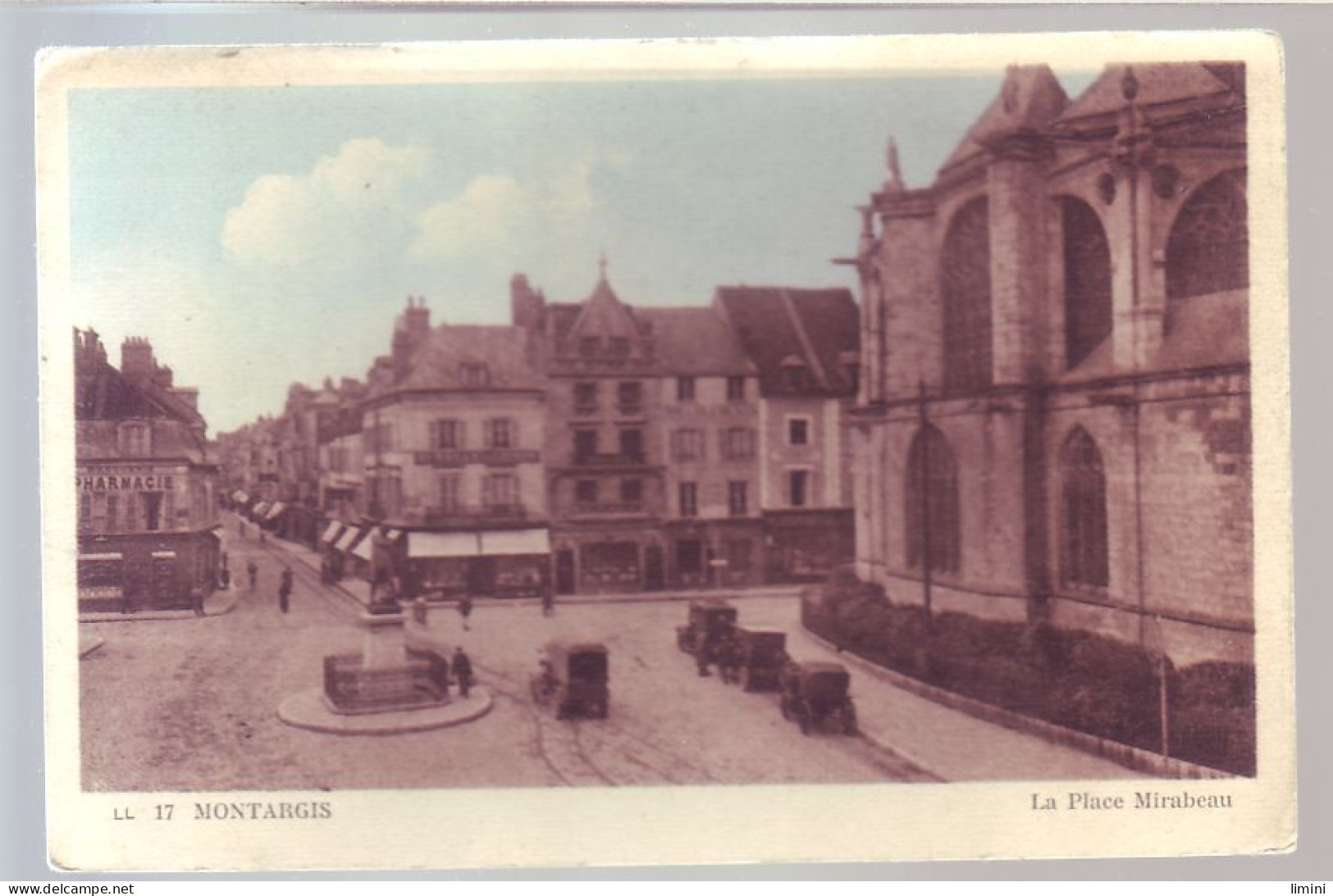 45 - MONTARGIS - LA PLACE MIRABEAU - AUTOMOBILE - ANIMÉE - COLRISÉE -  - Montargis