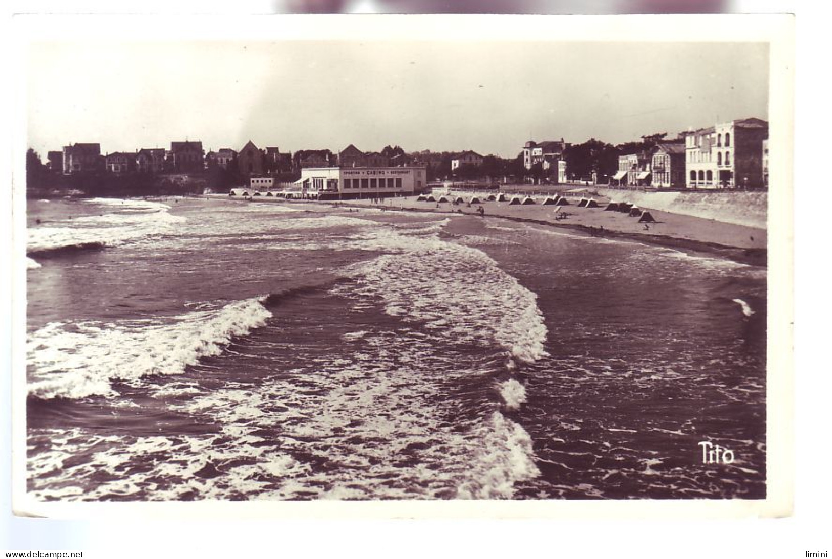 17 - PONTAILLAC - LA PLAGE A MARÉE MONTANTE - ANIMÉE -  - Pont-l'Abbé-d'Arnoult