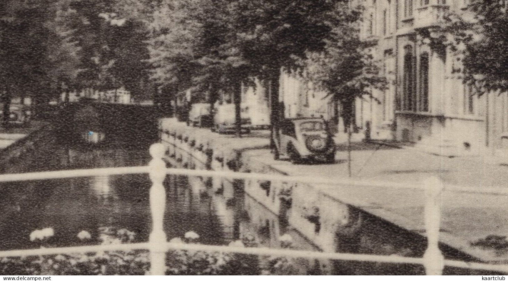 Delft : PEUGEOT 302 - Oude Delft Met Oude Kerk  - (Holland) - 1959 - Toerisme