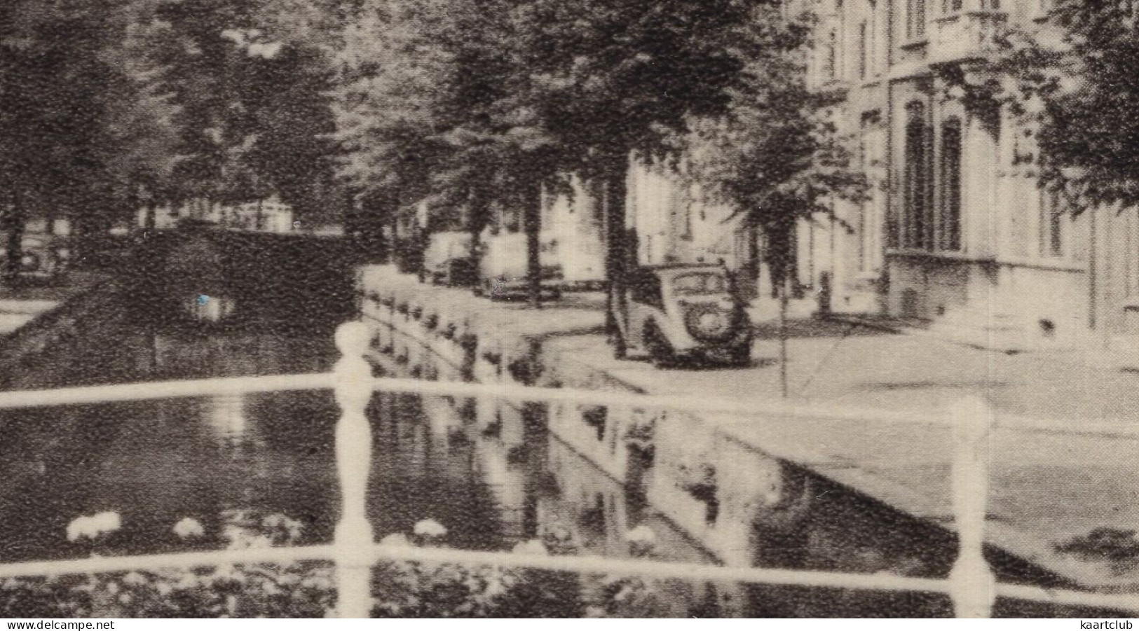 Delft : PEUGEOT 302 - Oude Delft Met Oude Kerk  - (Holland) - 1959 - PKW