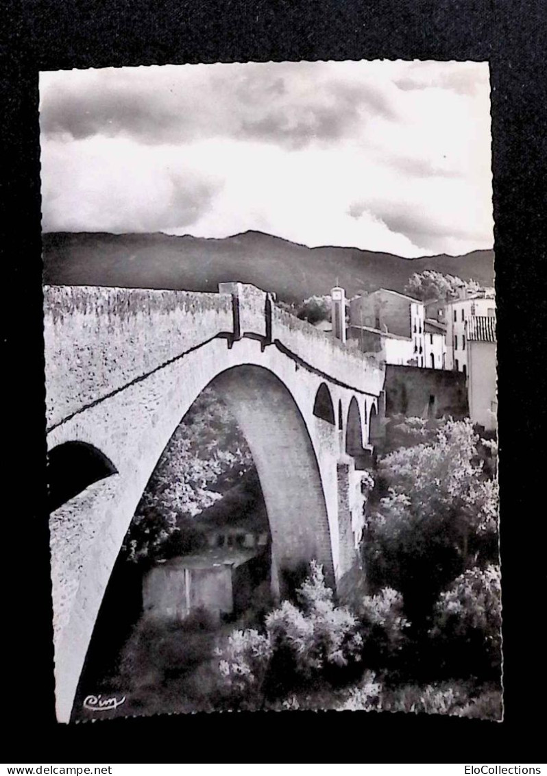 Cp, 66, Ceret, Perspective Sur Le Vieux Pont Romain, Pont Du Diable, Vierge, Ed. Combier, N° 926 - Ceret