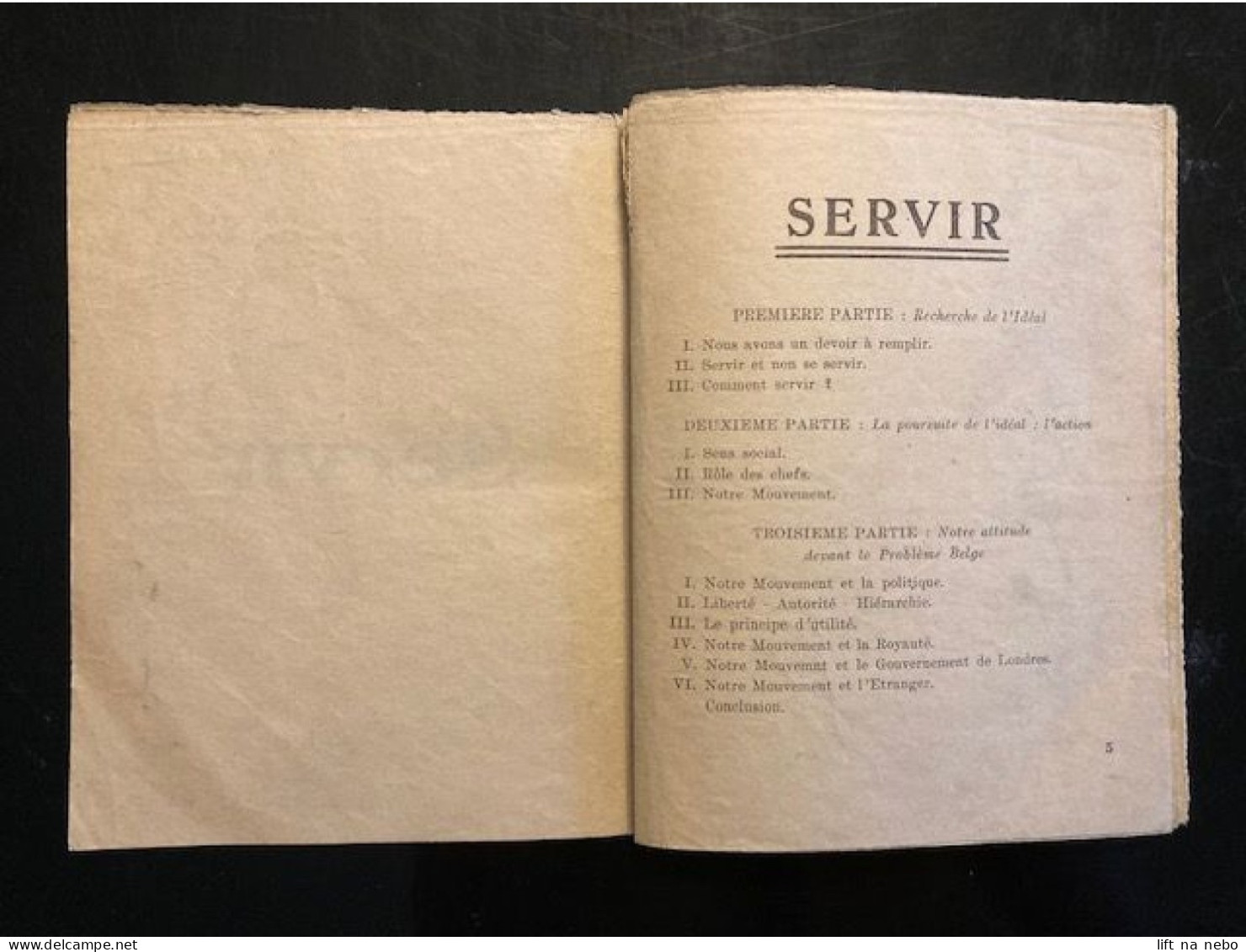 Tract Presse Clandestine Résistance Belge WWII WW2 'Noël 1942 / Servir' Introduction: Depuis Le 10... Brochure 32 Pages - Documentos