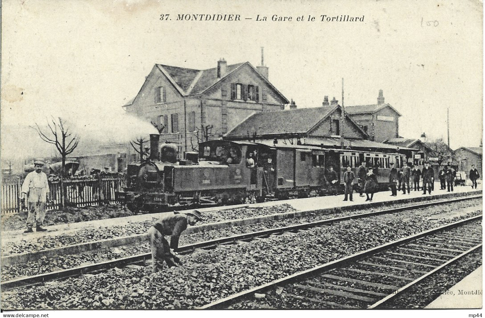 1N1  ---  80  MONTDIDIER  La Gare Et Le Tortillard - Montdidier