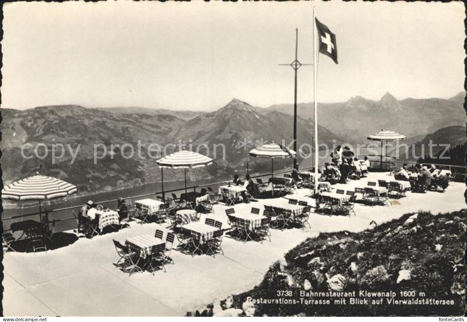 12043521 Beckenried Bahnrestaurant Klewenalp Terrasse Mit Blick Auf Vierwaldstae - Autres & Non Classés