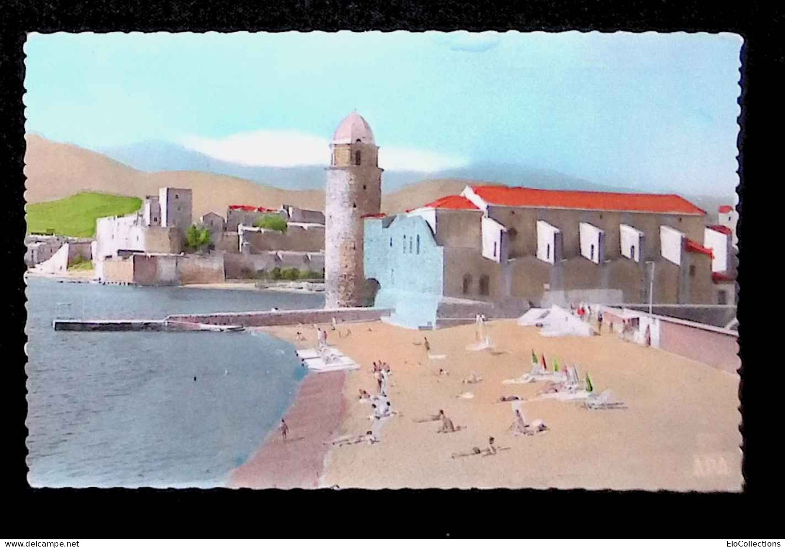 Cp, 66, Collioure, Plage St Vincent, L'église Et Le Château, Voyagée 1964, Ed. Apa-Poux - Collioure