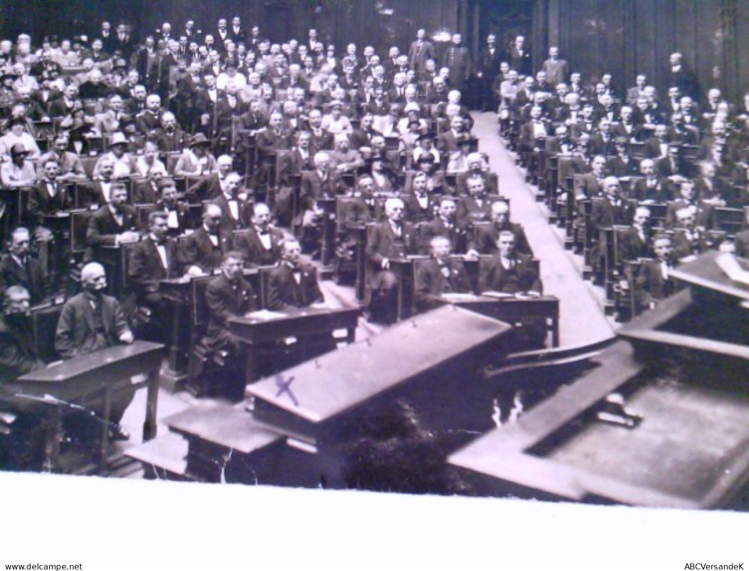 Konvolut Deutscher Reichstag Von 3 Originalen Fotos Wohl 1920 Er Jahre. Abgeordneter, Wohl Zentrumspartei Auf - Otros & Sin Clasificación