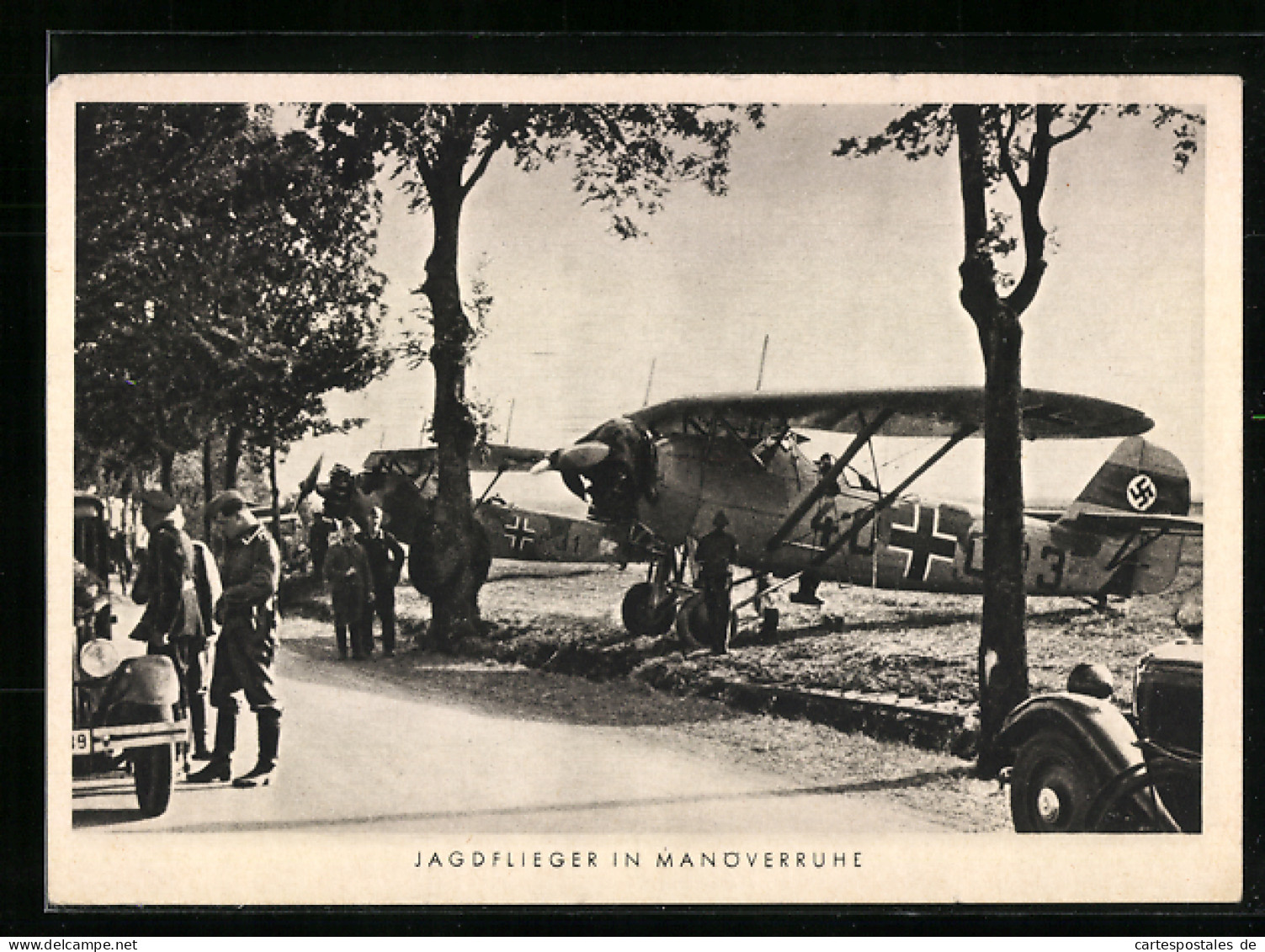 AK Jagdflieger Mit  In Manöverruhe Und Soldaten In Uniformen  - 1939-1945: 2de Wereldoorlog