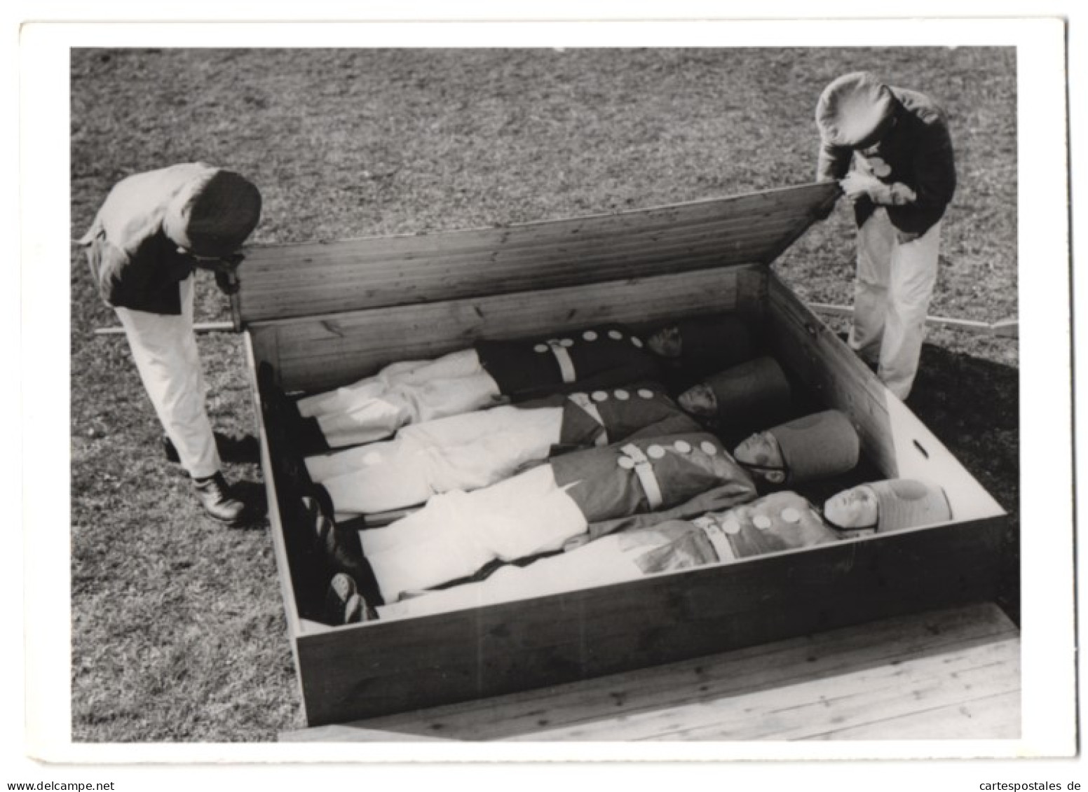 Photo Ansicht Dover, Knaben Der Kgl. Militärschule Als Spielzeug-Soldaten In Holzkiste Quasi Fabrikneu Geliefert  - War, Military