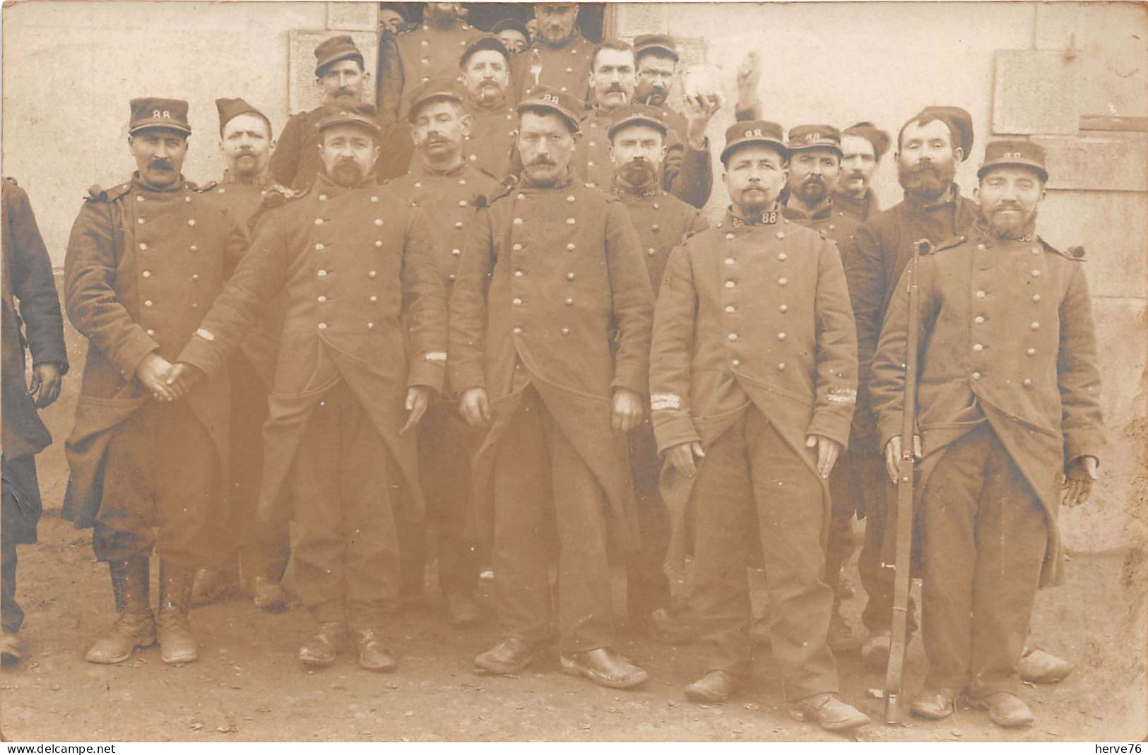 Militaria - Carte Photo - Soldats Du 88ème Régiment - 1915 - Regimientos