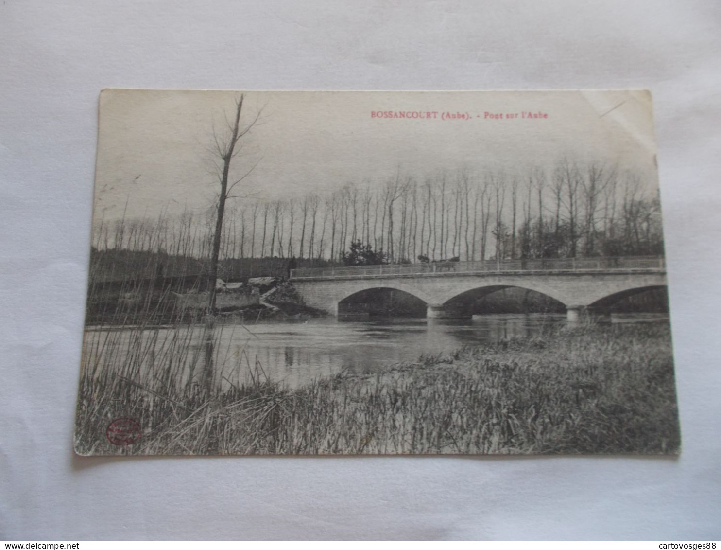 BOSSANCOURT ( 10 Aube ) PONT SUR L AUBE  ANIMEES  ATTELAGE 1917 - Autres & Non Classés