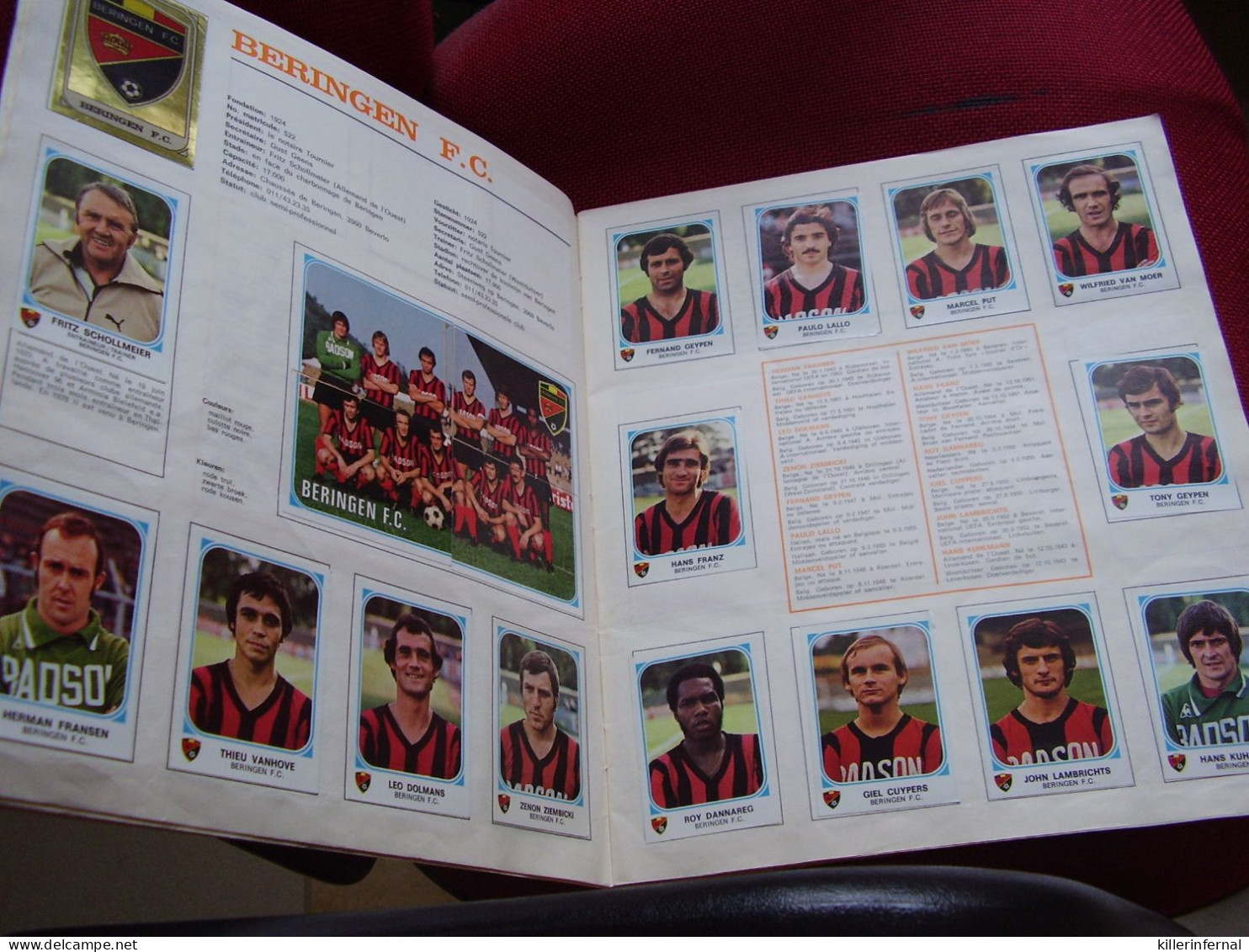 Album Chromos Images Vignettes Stickers Panini  ***  Football 77  *** - Albumes & Catálogos