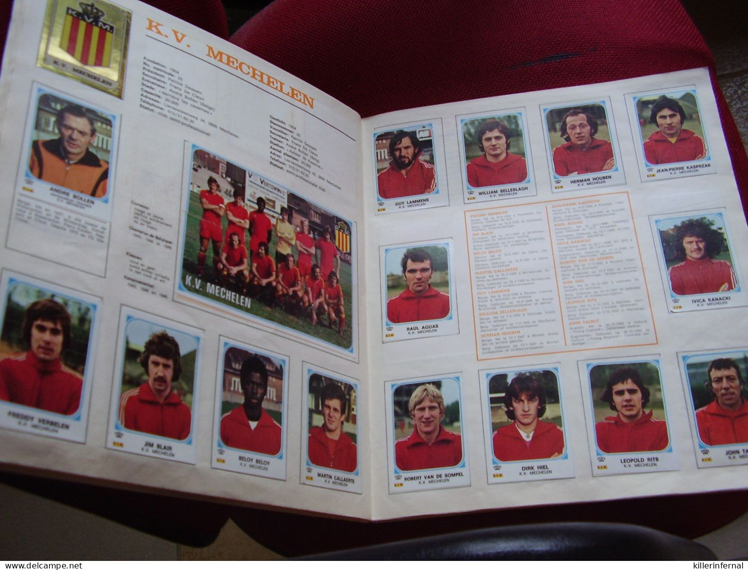 Album Chromos Images Vignettes Stickers Panini  ***  Football 77  *** - Albums & Katalogus