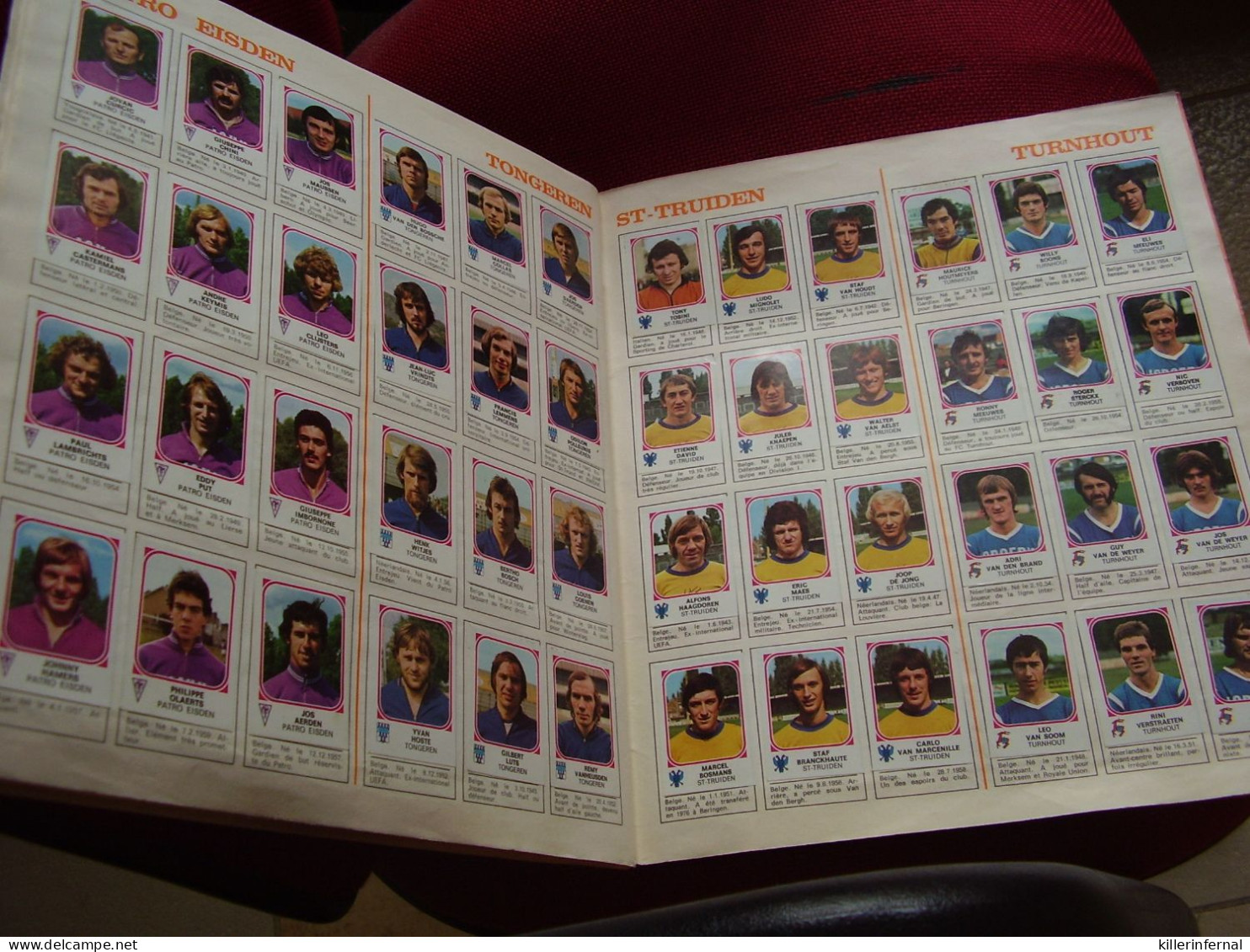 Album Chromos Images Vignettes Stickers Panini  ***  Football 77  *** - Album & Cataloghi