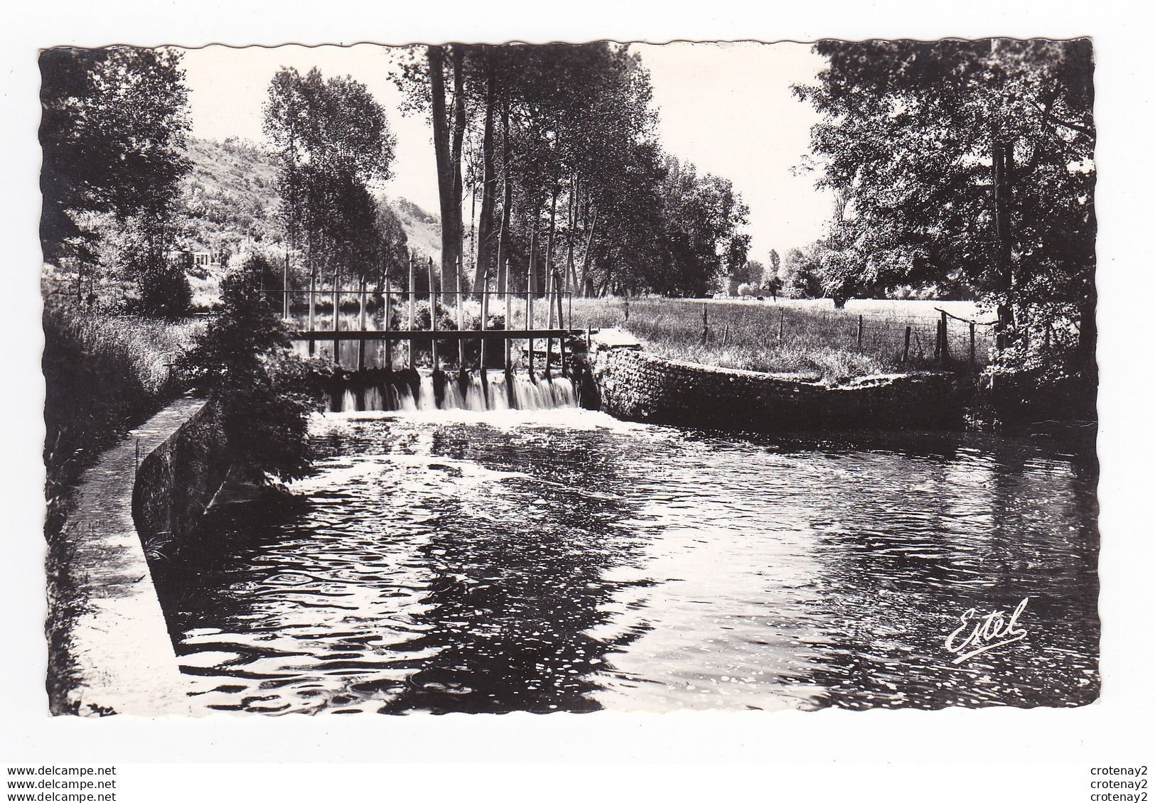 27 MARCILLY SUR EURE Chute De L'Eure à La Porte à Bateaux - Marcilly-sur-Eure