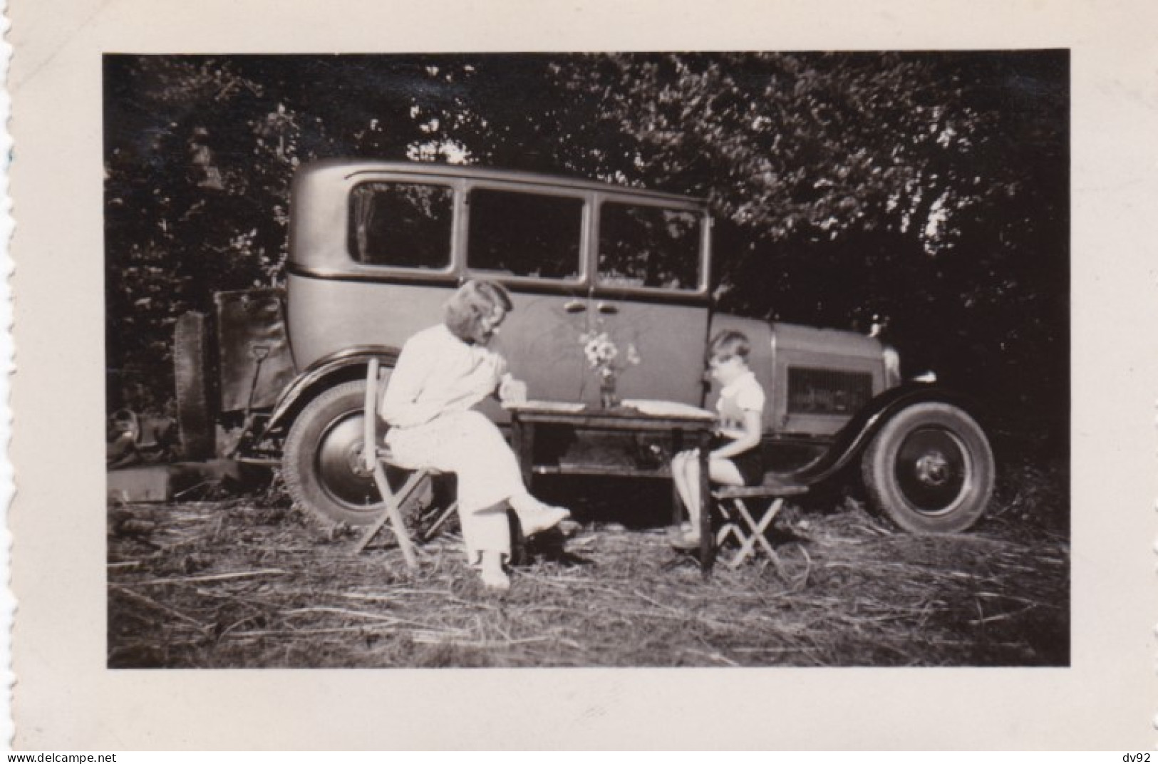 VOITURE CITROEN B10 FAMILIALE CIRCA 1930 - Auto's