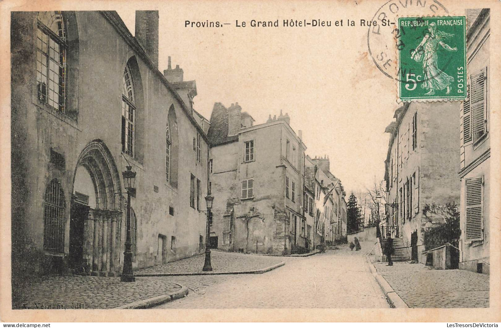 FRANCE - Provins - Le Grand Hôtel Et La Rue St... -  Carte Postale Ancienne - Provins