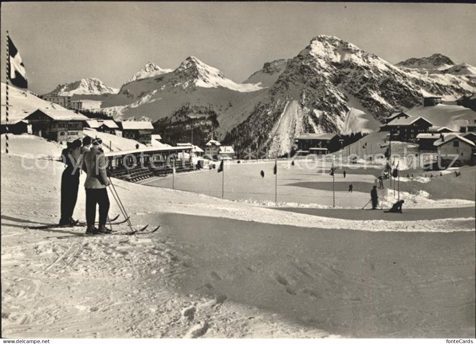 12031804 Inner Arosa Eisbahn Skifahrer Schiesshorn Furkahoerner Wintersportplatz - Other & Unclassified