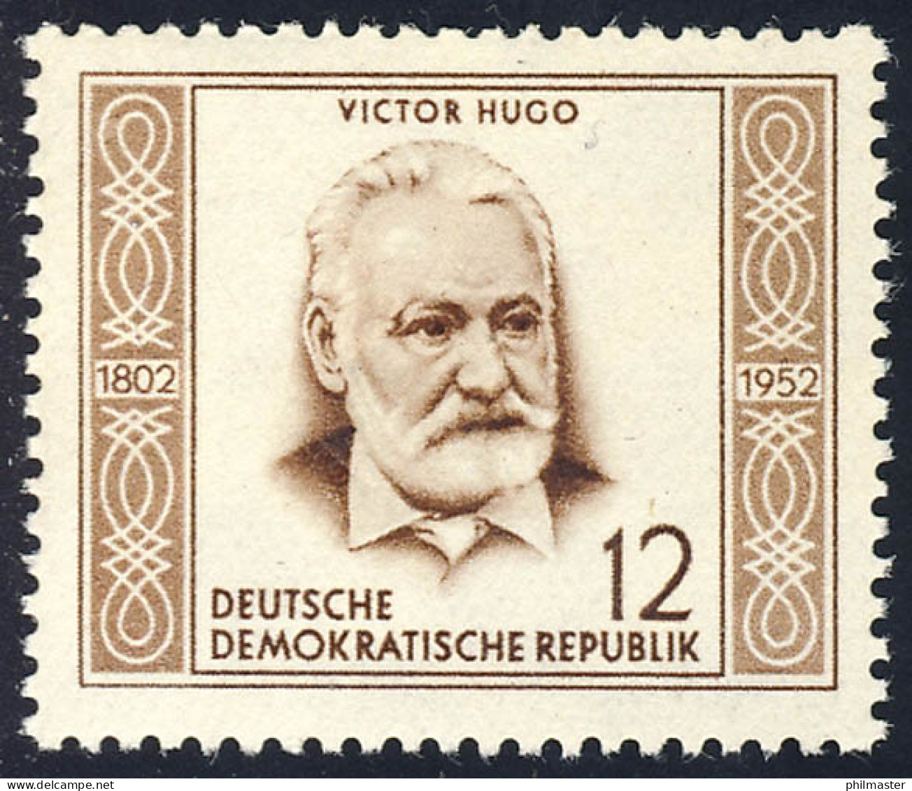 311 Victor Hugo 12 Pf ** - Neufs
