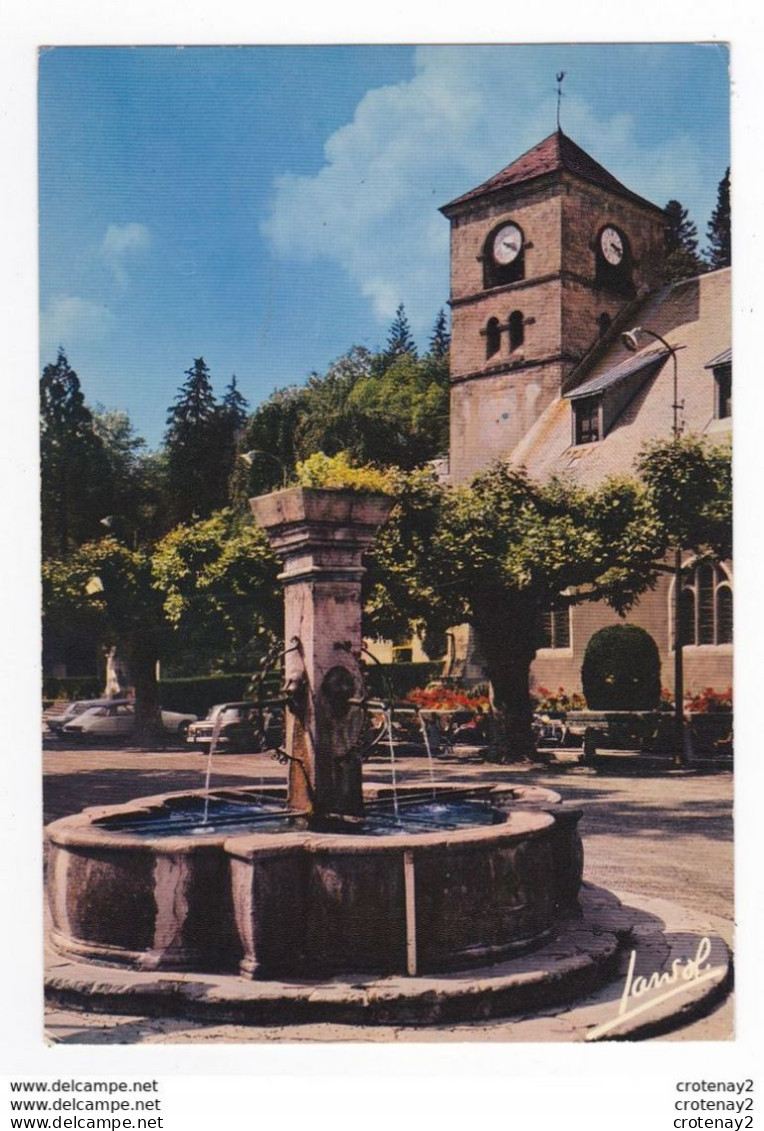 74 SAMOËNS N°1900 Eglise Vieille Fontaine En 1977 VOIR ZOOM Citroën DS Renault R8 Peugeot 204 VOIR DOS - Samoëns