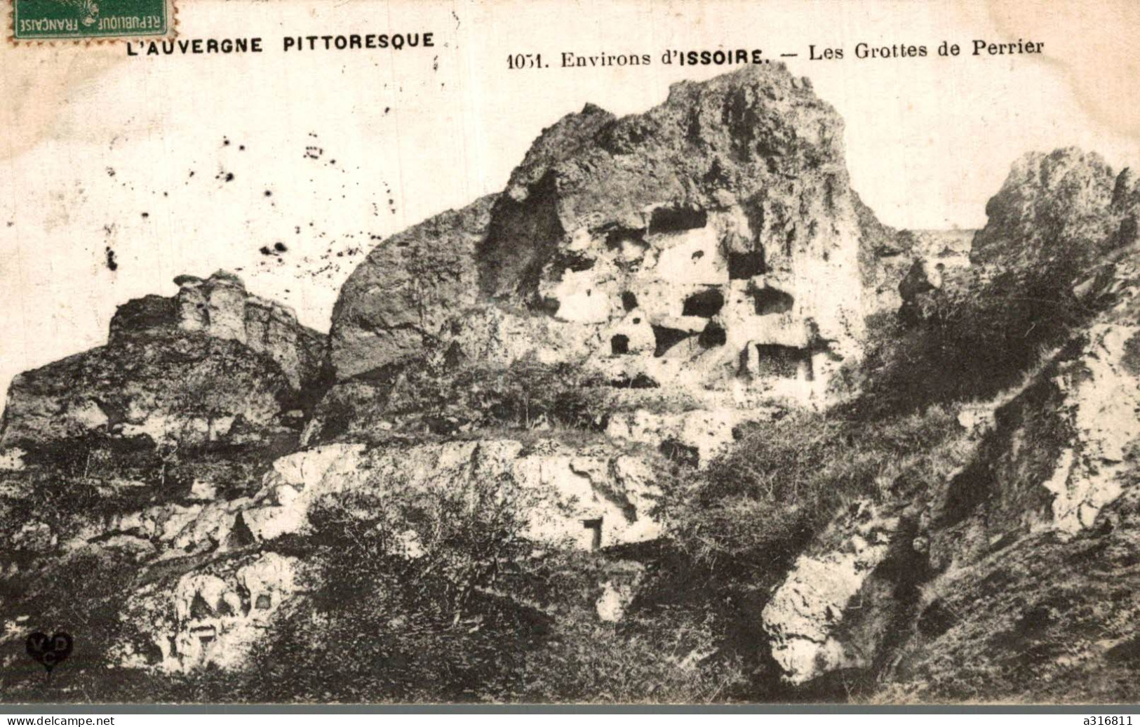 Environs D'issoire , Les Grottes De Perrier - Issoire