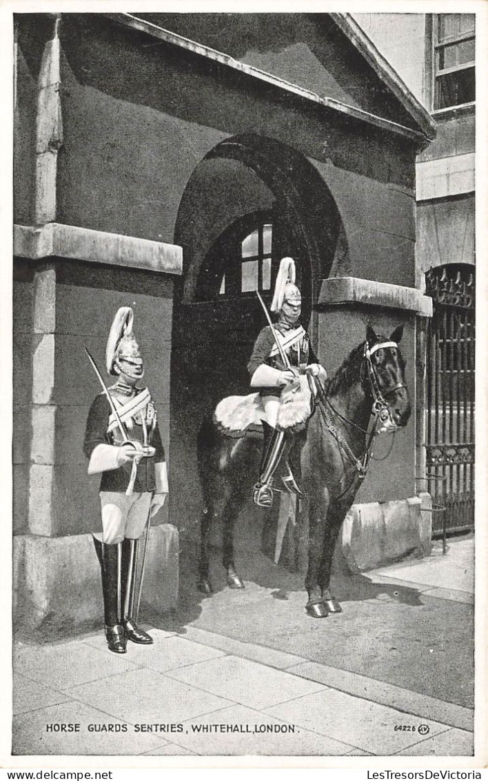 ROYAUME-UNI - Horse Guards Sentries - Whitehall London - Animé - Carte Postale Ancienne - Whitehall