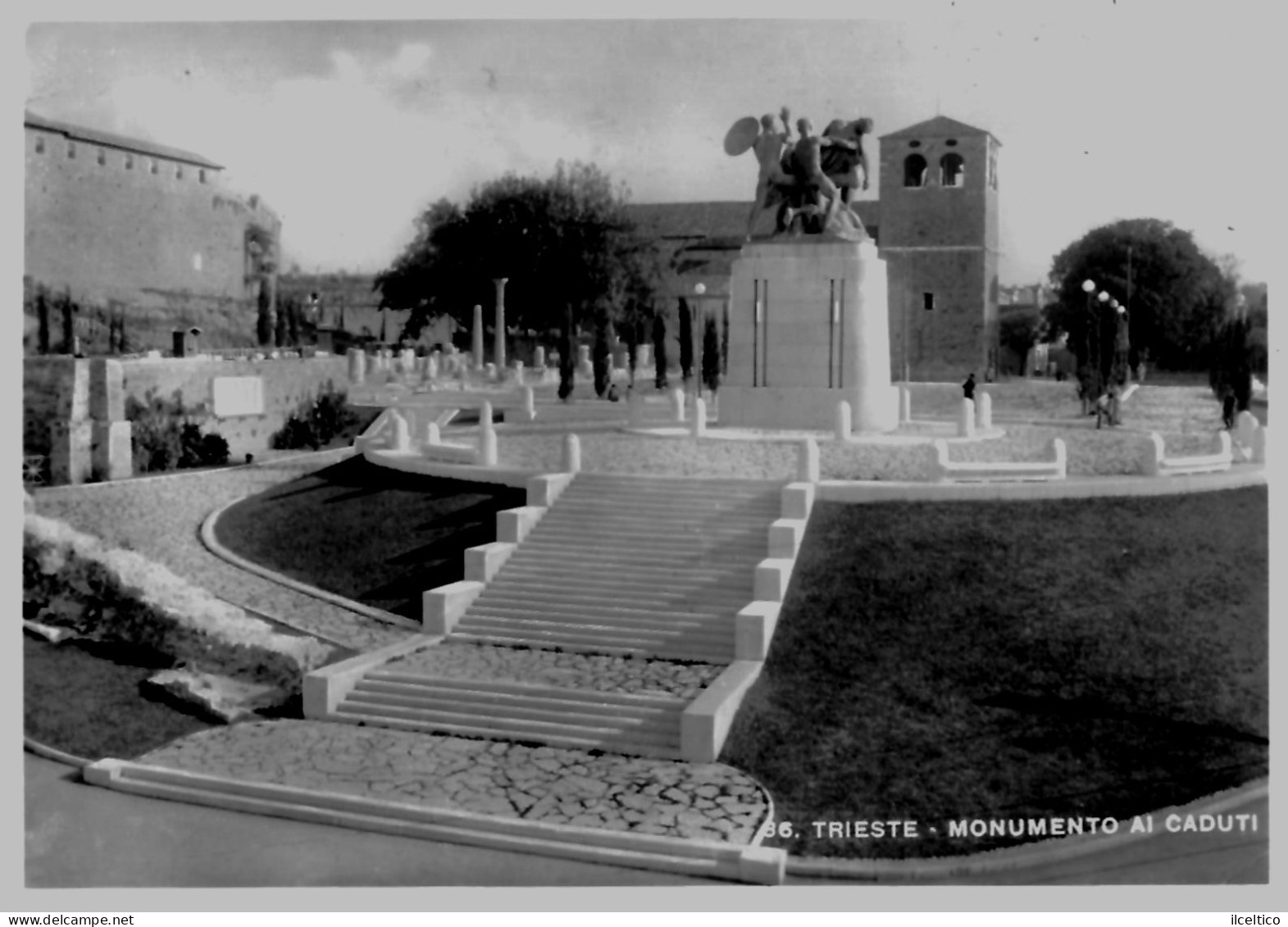 TRIESTE - MONUMENTO AI CADUTI - 1949 - Trieste