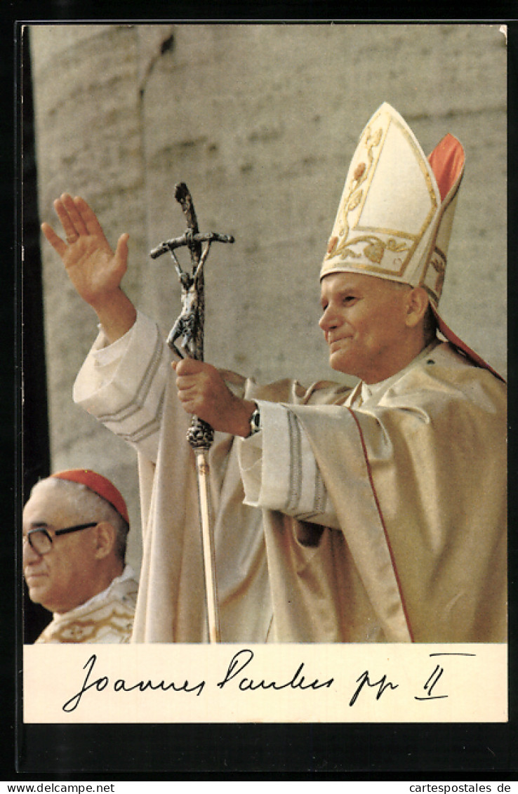 AK Papst Johannes Paul II. Winkt Den Gläubigen Zu  - Pausen