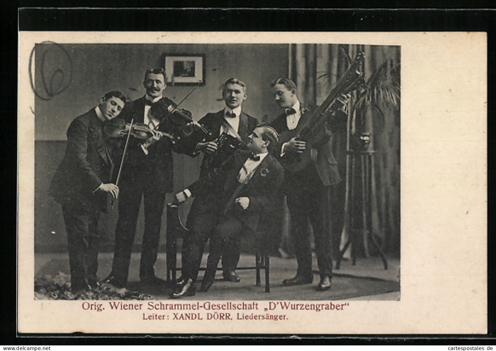 AK Orig. Wiener Schrammel-Gesellschaft D`Wurzengraber, Musiker Mit Violinen Und Akkordeon  - Music And Musicians