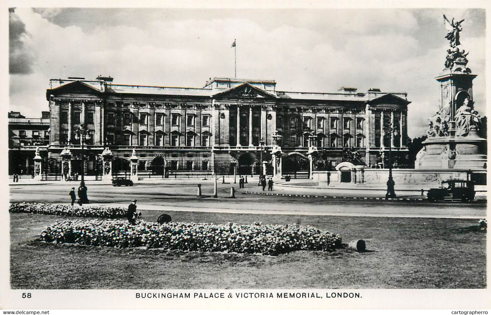 England London Buckingham Palace & Victoria Memorial - Buckingham Palace