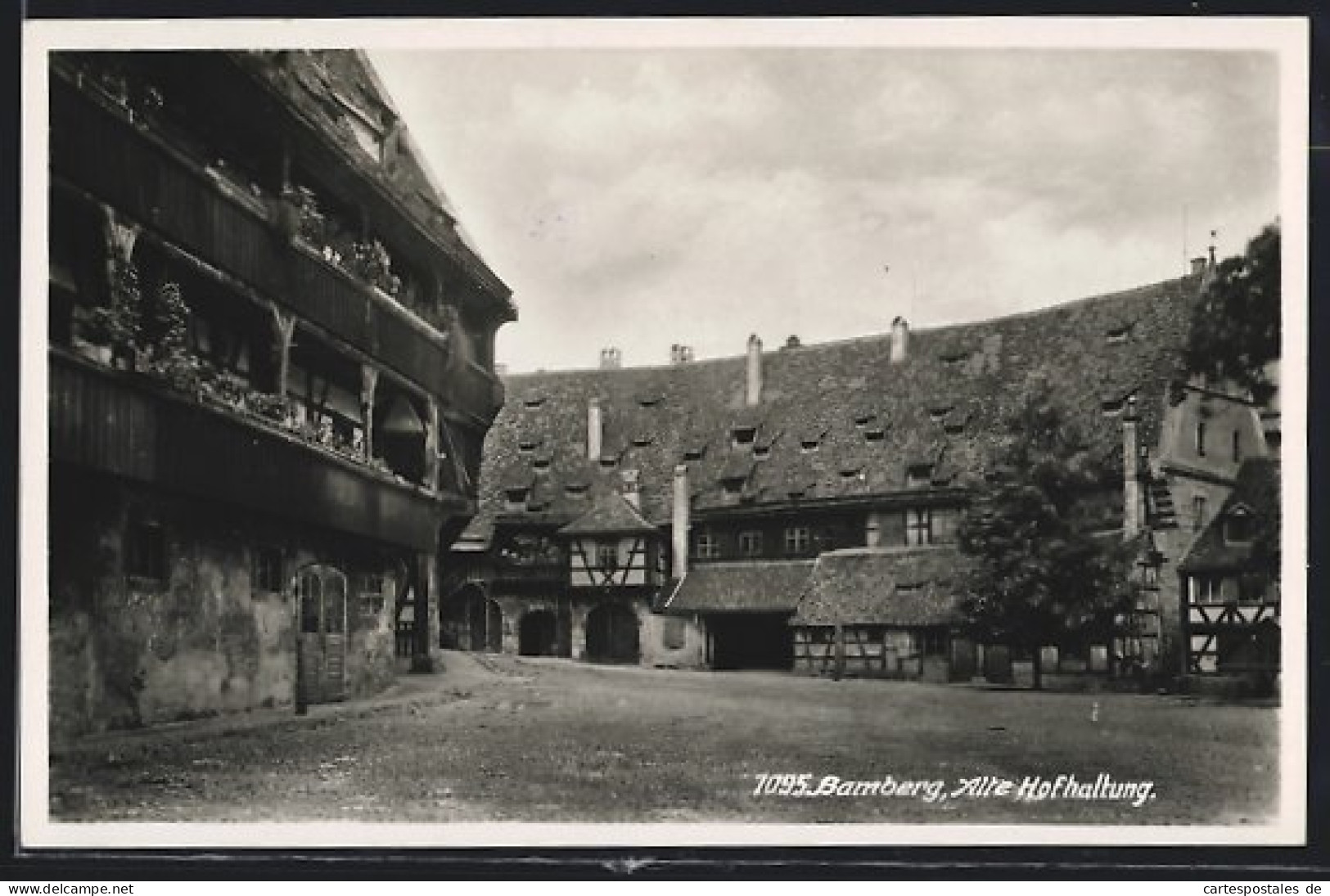 AK Bamberg, Alte Hofhaltung Mit Strassenpartie  - Bamberg