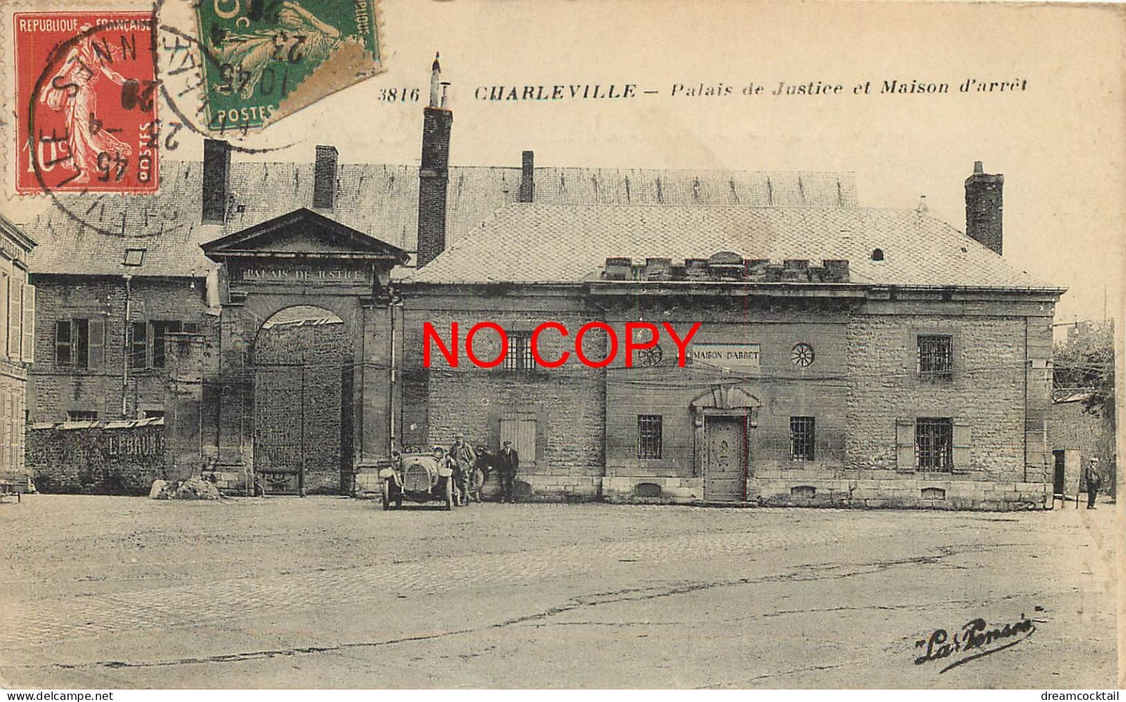 08 CHARLEVILLE. Voiture Ancienne Devant Palais De Justice Et Maison D'arrêt 1928 - Charleville