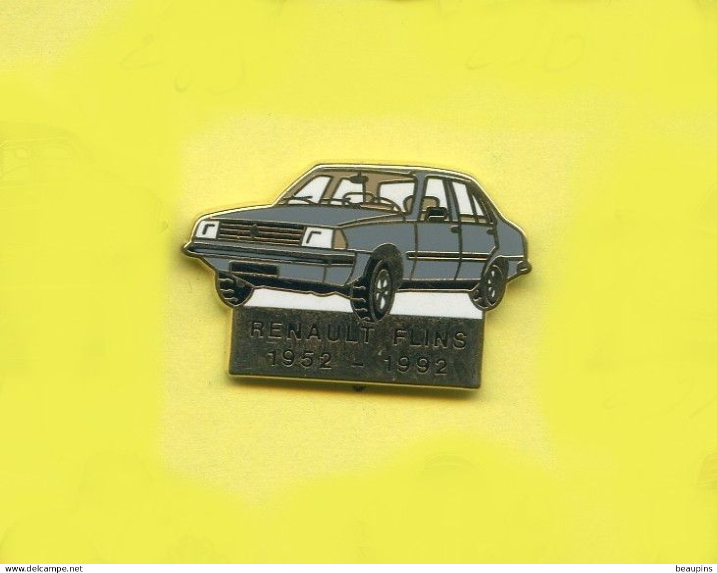 Rare Pins Auto Voiture Renault Flins 1952 - 1992 Zamac Fr296 - Renault