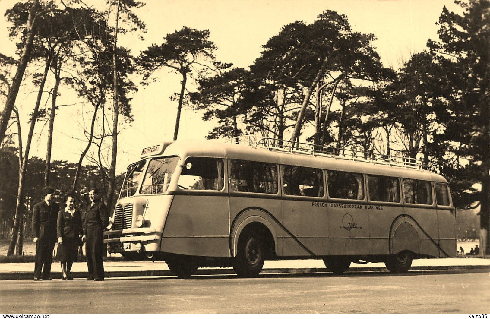 Paris 8ème * Autobus Autocar Bus Car Marque Type ? T.R.E.C. French Transeuropean Buslines , 25 Rue De La Boëtie - District 08