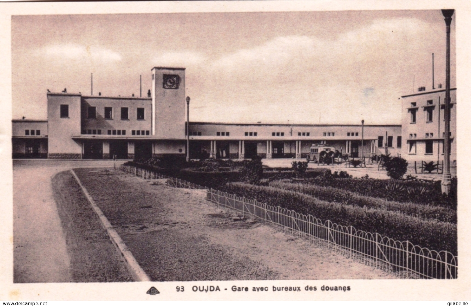 Maroc  - OUDJA  - Gare Avec Bureaux Des Douanes - Other & Unclassified