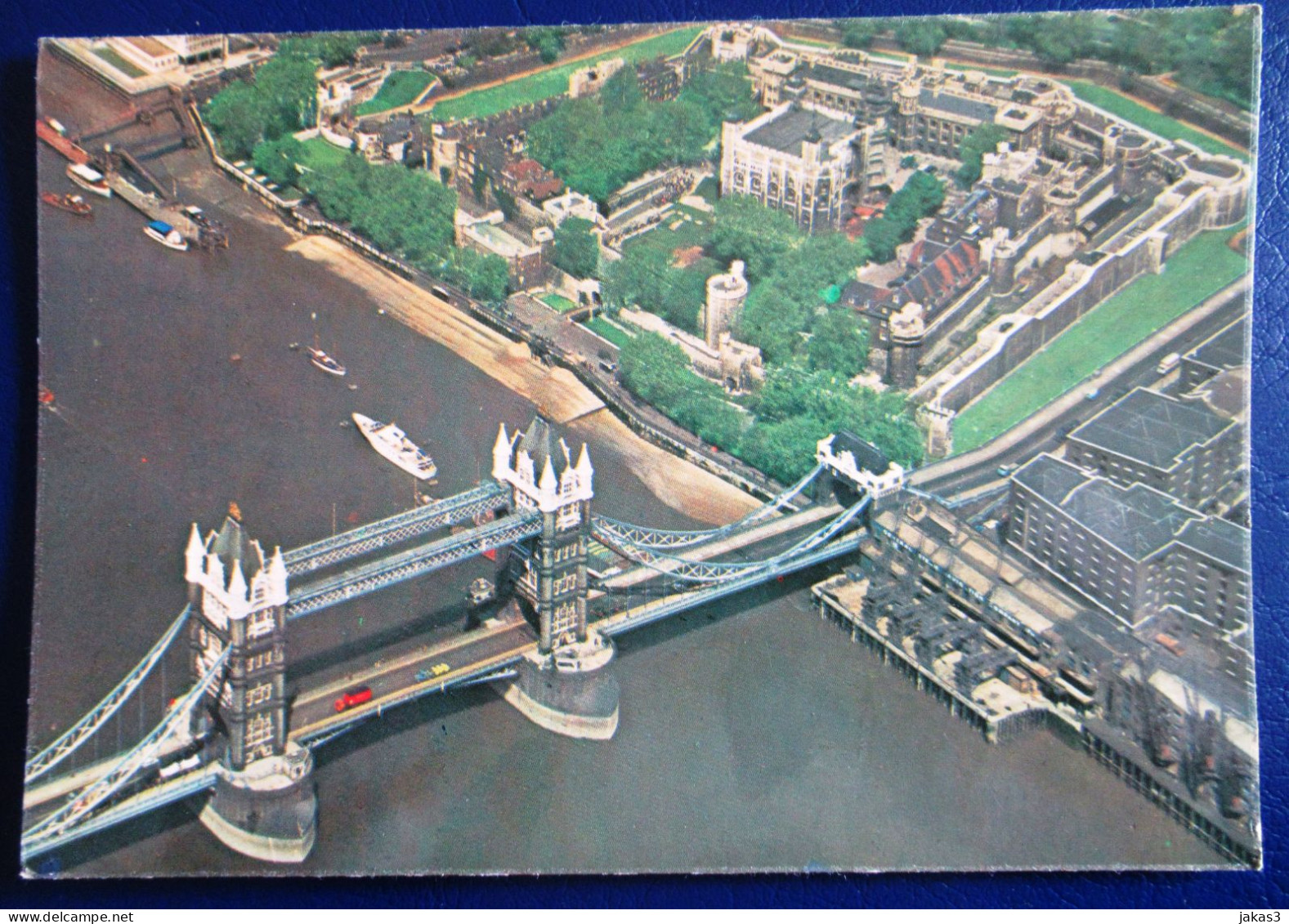 CPM CARTE POSTALE  LE PONT DE LONDRES  - VUE AÉRIENNE  ( GRANDE BRETAGNE  ) - Bridges